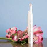 dōTERRA Anti-Aging Augencreme mit Kugelapplikator und Blumen | Sanfte Hautpflege doTERRA