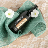 dōTERRA Yarrow Pom Serum 100ml Flasche vor goldenem hellem Hintergrund | doTERRA
